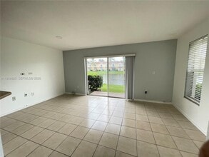 12874 SW 31st St in Miramar, FL - Building Photo - Building Photo