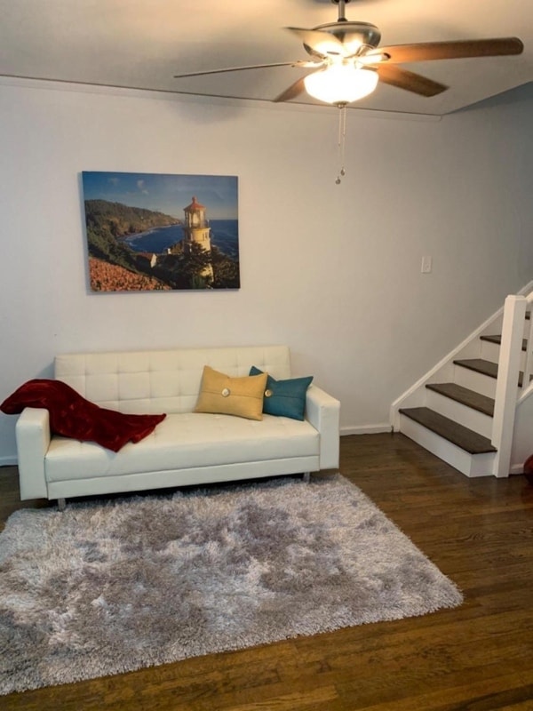 49 Flanders Ln in Cincinnati, OH - Foto de edificio - Building Photo