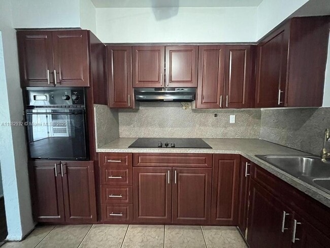 3736 Jackson Blvd in Fort Lauderdale, FL - Building Photo - Building Photo