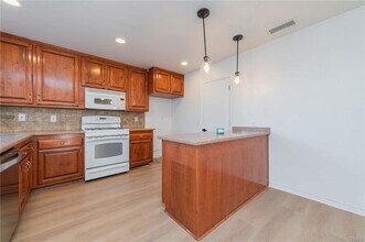 1817 N Symphony St in Anaheim, CA - Building Photo - Building Photo