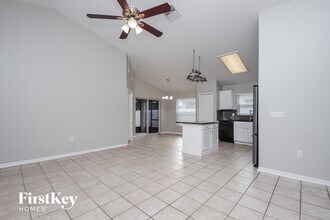 3749 Andover Cay Blvd in Orlando, FL - Foto de edificio - Building Photo