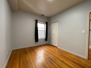 1160 N Harding Ave in Chicago, IL - Building Photo - Building Photo