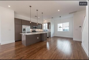 1801 E 2nd St in Austin, TX - Building Photo
