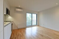 3195 Av. Van Horne photo'