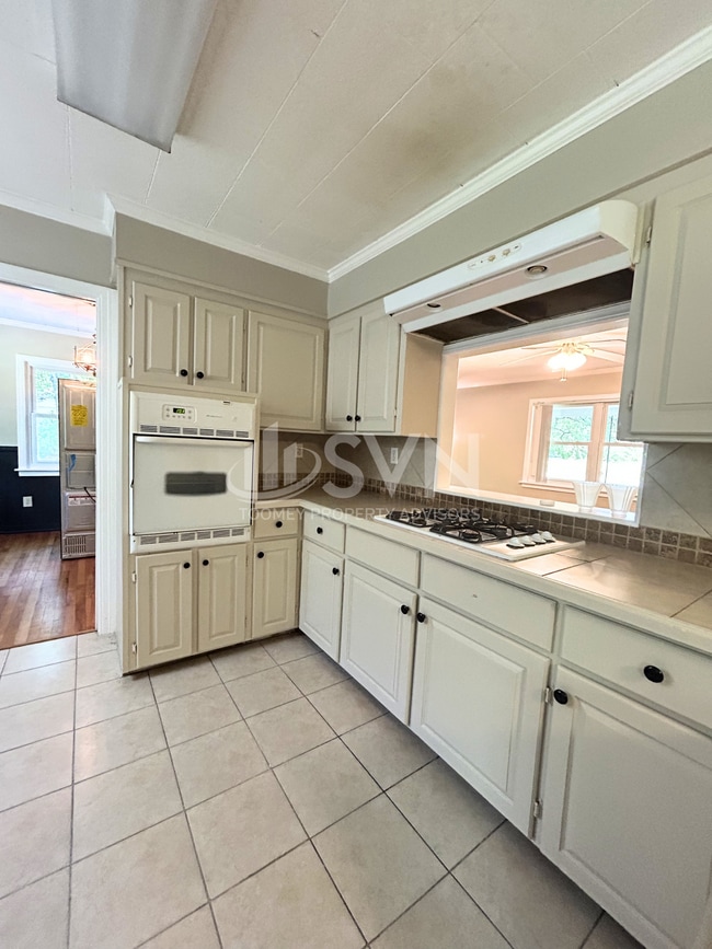 2913 Riverside Dr in Mobile, AL - Building Photo - Building Photo