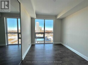 15 Lynch St in Brampton, ON - Building Photo - Building Photo