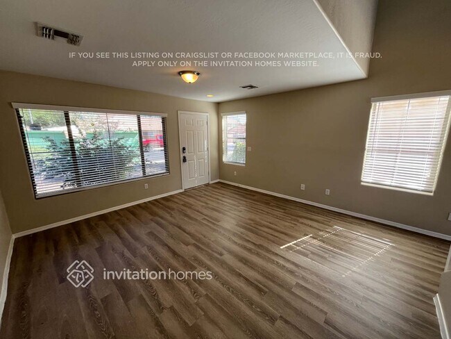 11346 N 154th Ln in Surprise, AZ - Foto de edificio - Building Photo