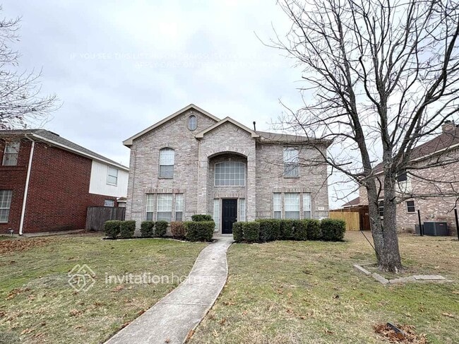 property at 817 Longleaf Dr