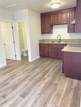 5828 1/2 N Vista Street Unit in San Gabriel, CA - Foto de edificio - Building Photo