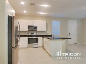 12552 W Hummingbird Terrace in Peoria, AZ - Building Photo - Building Photo