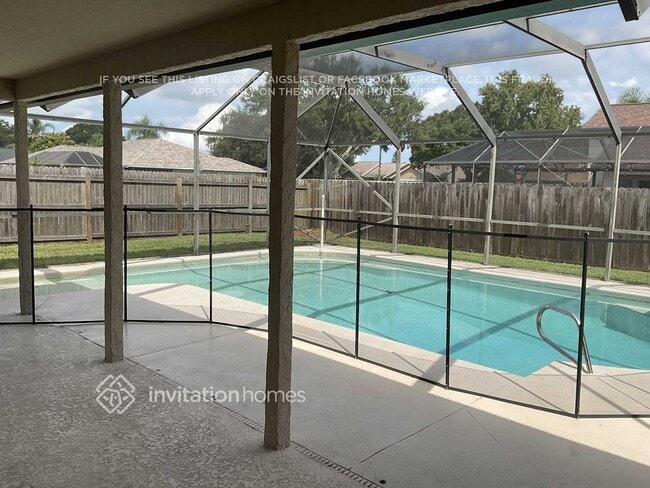 1240 Sleepy Hollow Ln in Rockledge, FL - Building Photo - Building Photo