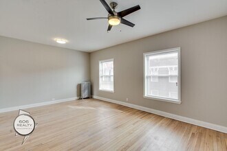 836 E 53rd St in Chicago, IL - Building Photo - Building Photo