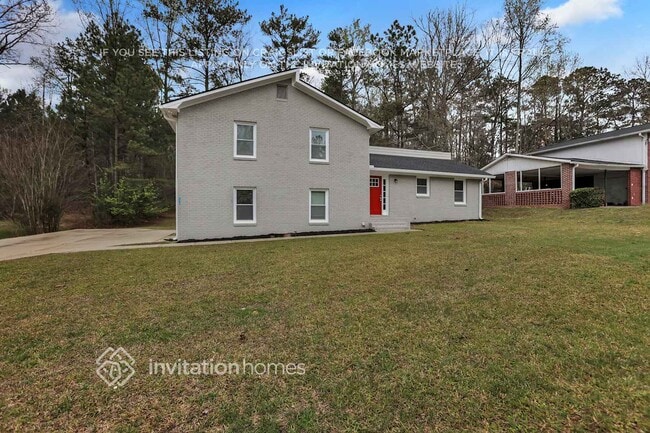 property at 2647 Peyton Woods Trail SW