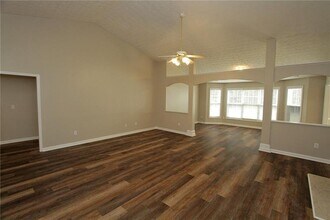 1490 Creek Pointe Cir in Lawrenceville, GA - Building Photo - Building Photo