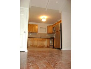 1854 S Carlisle St, Unit 2nd Floor in Philadelphia, PA - Building Photo - Building Photo