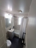 1822 N Warren Ave in Milwaukee, WI - Building Photo