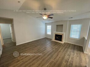 10125 Orchard Grass Ct in Charlotte, NC - Foto de edificio - Building Photo