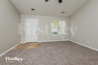 10366 Candlelight Rd in Jonesboro, GA - Building Photo - Building Photo