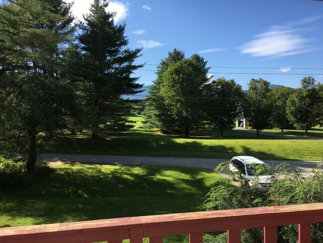 257 Meadow Ln, Unit 2