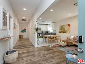 632 S Evergreen Ave in Los Angeles, CA - Building Photo - Building Photo