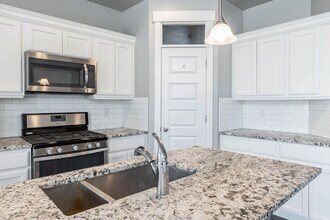14527 S Quiet Shade Dr in Herriman, UT - Building Photo - Building Photo