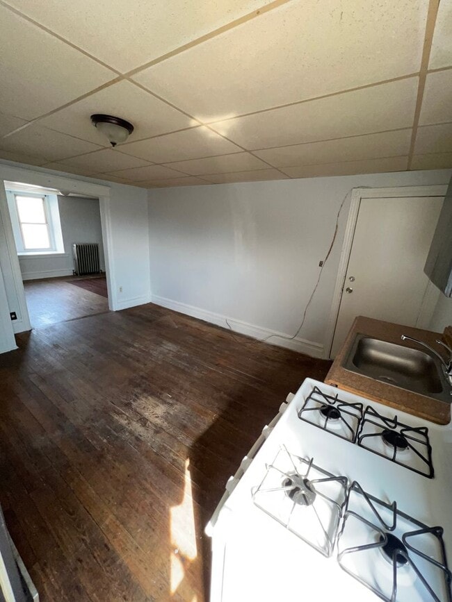 607 N Eighth St in Allentown, PA - Building Photo - Building Photo