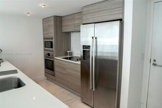 6620 Indian Creek Dr, Unit 501 in Miami Beach, FL - Building Photo - Building Photo