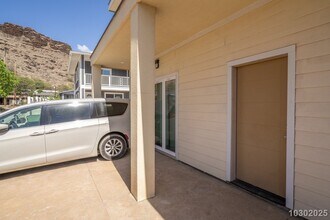 87-656-1450 Farrington Hwy in Waianae, HI - Building Photo - Building Photo