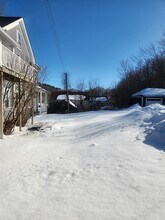 15 Mc Donald St, Unit 2 in Spencer, MA - Building Photo - Building Photo