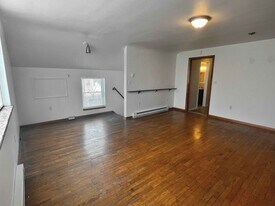 3553 Maple St in Harrisburg, PA - Building Photo