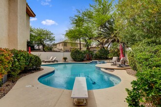 2329 Delina Dr in Las Vegas, NV - Building Photo - Building Photo