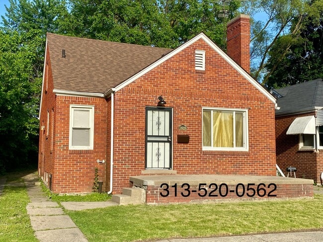 property at 18926 Hamburg St