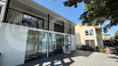3612 Lakeside Dr in Rockwall, TX - Building Photo - Building Photo