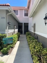 3810 San Simeon Cir in Weston, FL - Foto de edificio - Building Photo