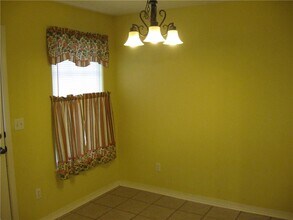 220 Beasley Dr in Centerton, AR - Building Photo - Building Photo