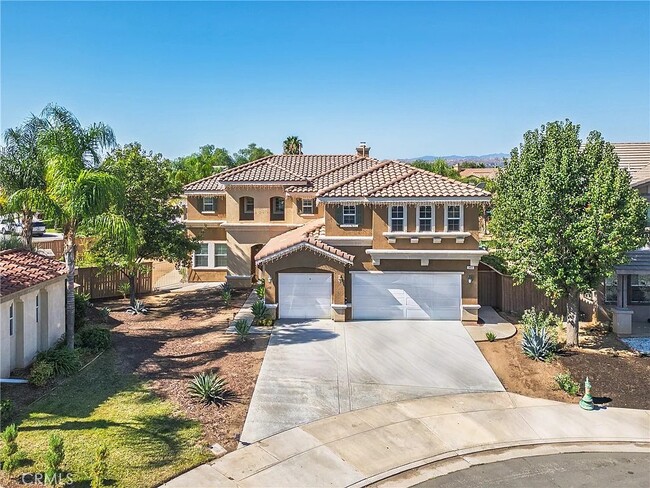 1411 Scenic Ct, Unit 2M in Perris, CA - Foto de edificio - Building Photo