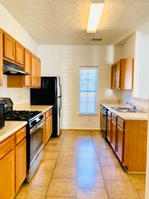 619 Kenridge Way in Suwanee, GA - Building Photo - Building Photo