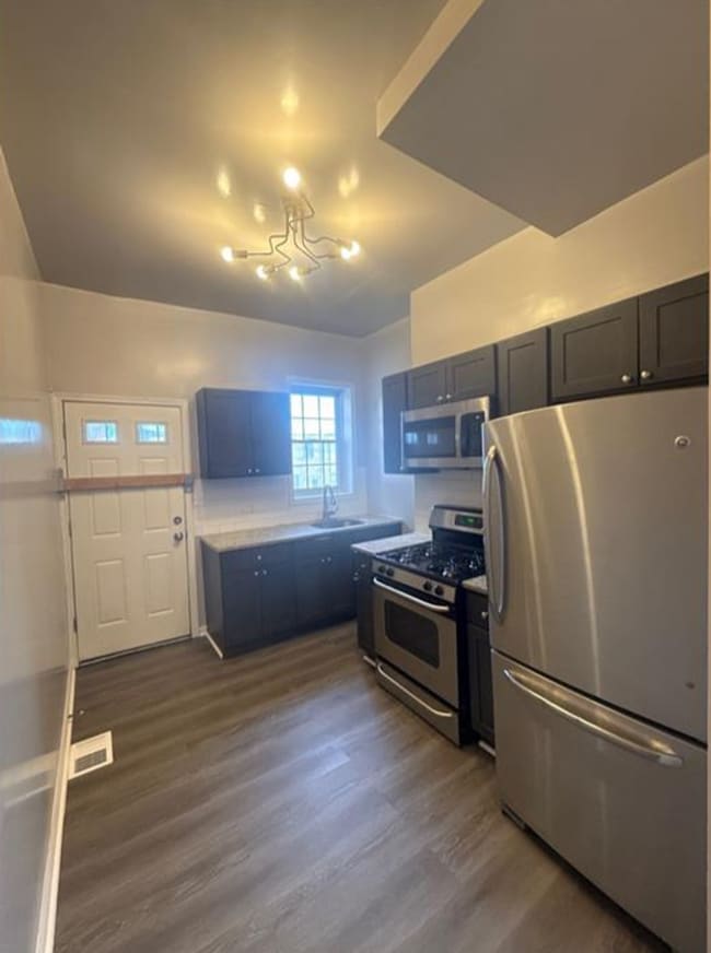 25 N Fulton Ave in Baltimore, MD - Building Photo - Building Photo