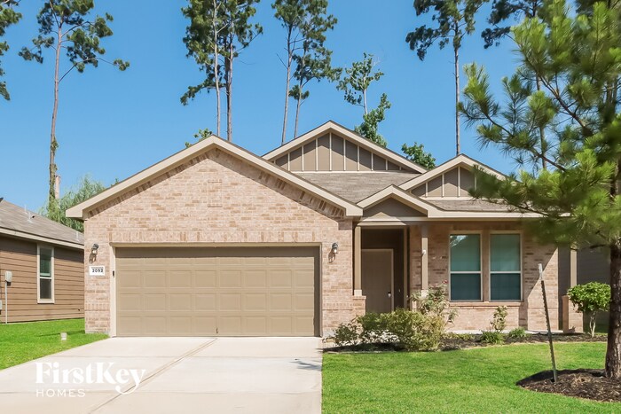 2092 Lost Timbers Dr in Conroe, TX - Building Photo