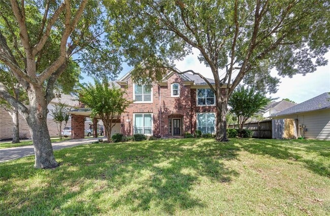 property at 2327 Centerbrook Ln