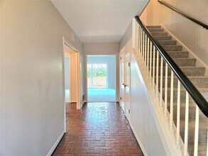 1500 Elton Ln in Austin, TX - Building Photo - Building Photo