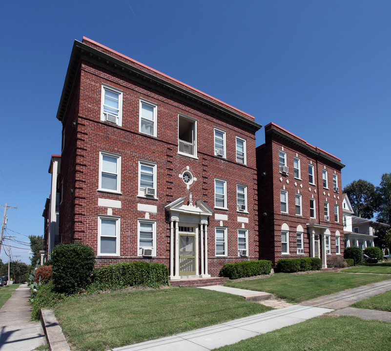 The Magnolia at Fisher Park in Greensboro, NC - Building Photo