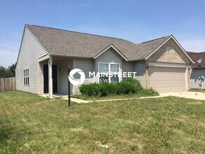 2226 Leaf Dr in Indianapolis, IN - Building Photo - Building Photo