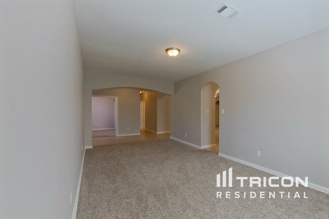 114 Jordan Dr in Red Oak, TX - Building Photo - Building Photo