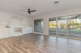 3 Oak Village Dr in Greenville, TX - Building Photo - Building Photo