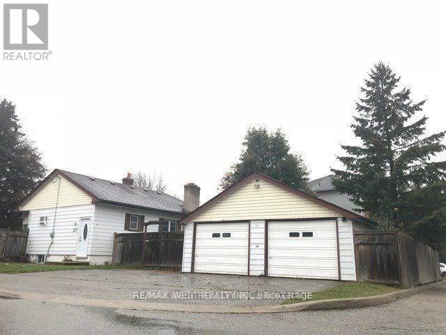property at 237 Frederick St