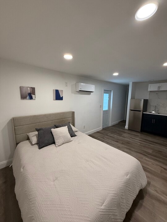 1804 John Arthur Way, Unit Studio John Arthur in Lakeland, FL - Building Photo