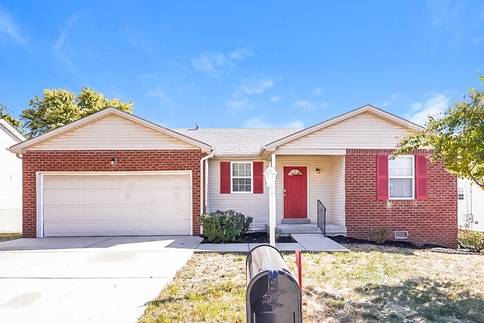 105 Bradford Cir in Hendersonville, TN - Building Photo