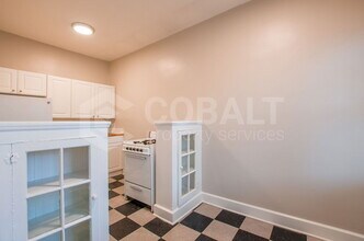 674 Somerset Terrace NE in Atlanta, GA - Building Photo - Building Photo