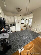 190 L St, Unit 3 in Boston, MA - Building Photo - Building Photo